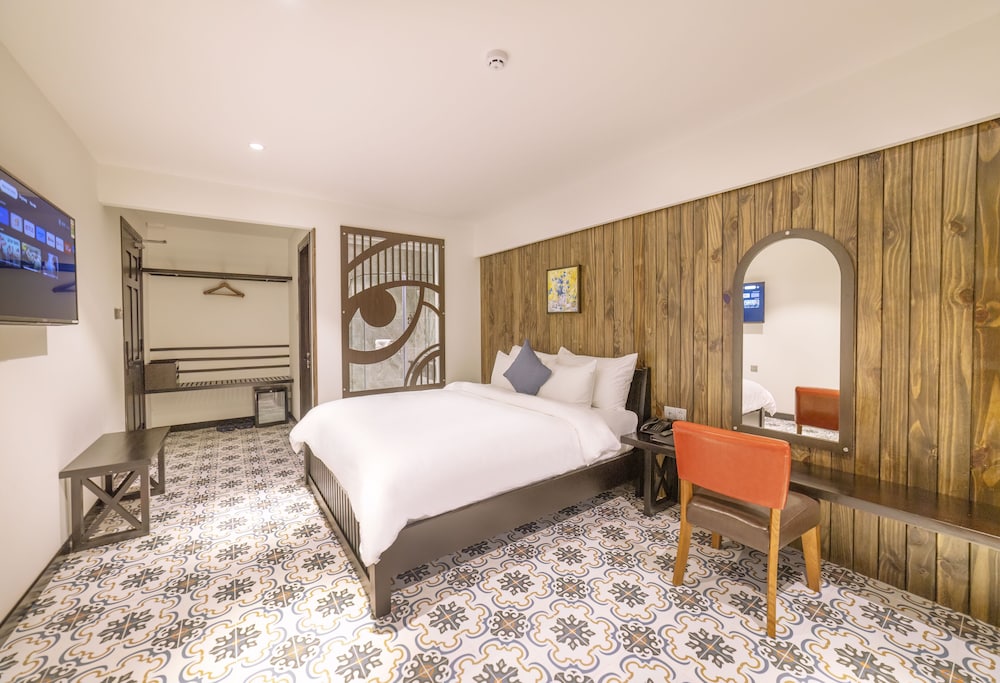 brick house dalat hotel