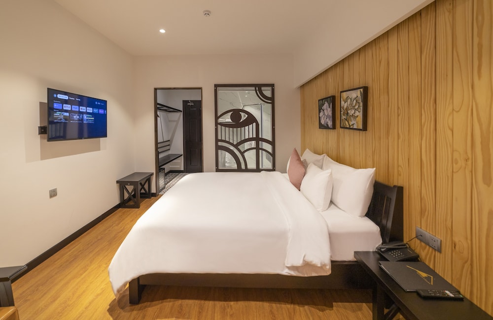 brick house dalat hotel