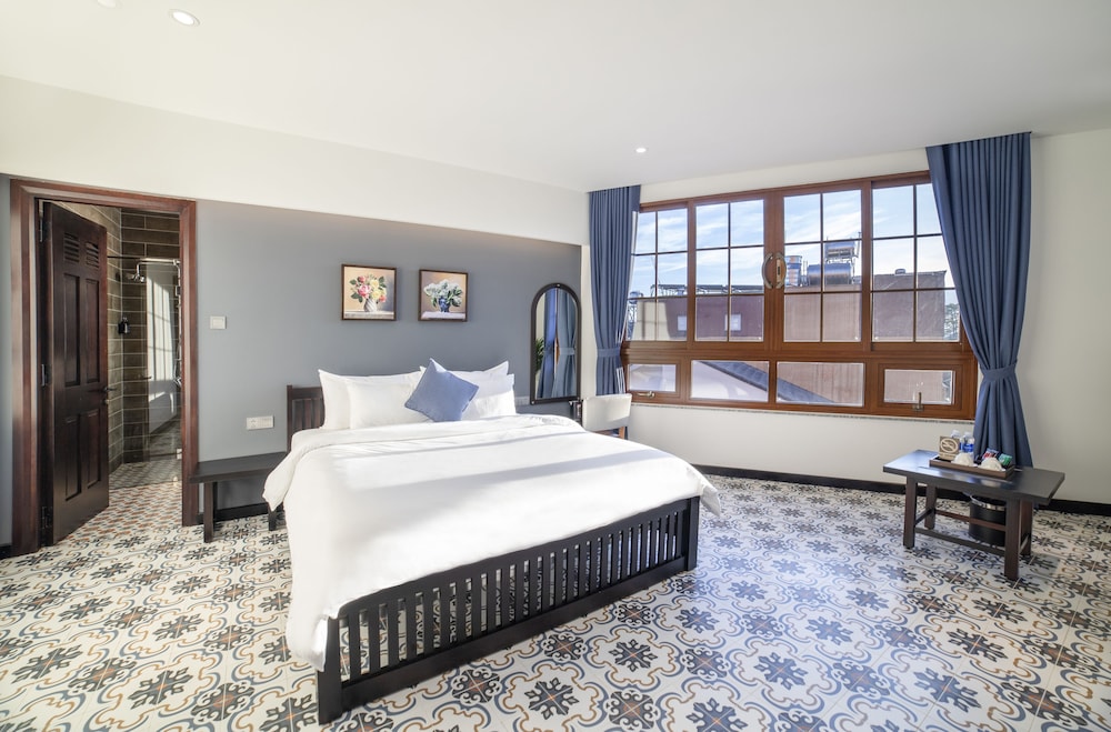 brick house dalat hotel