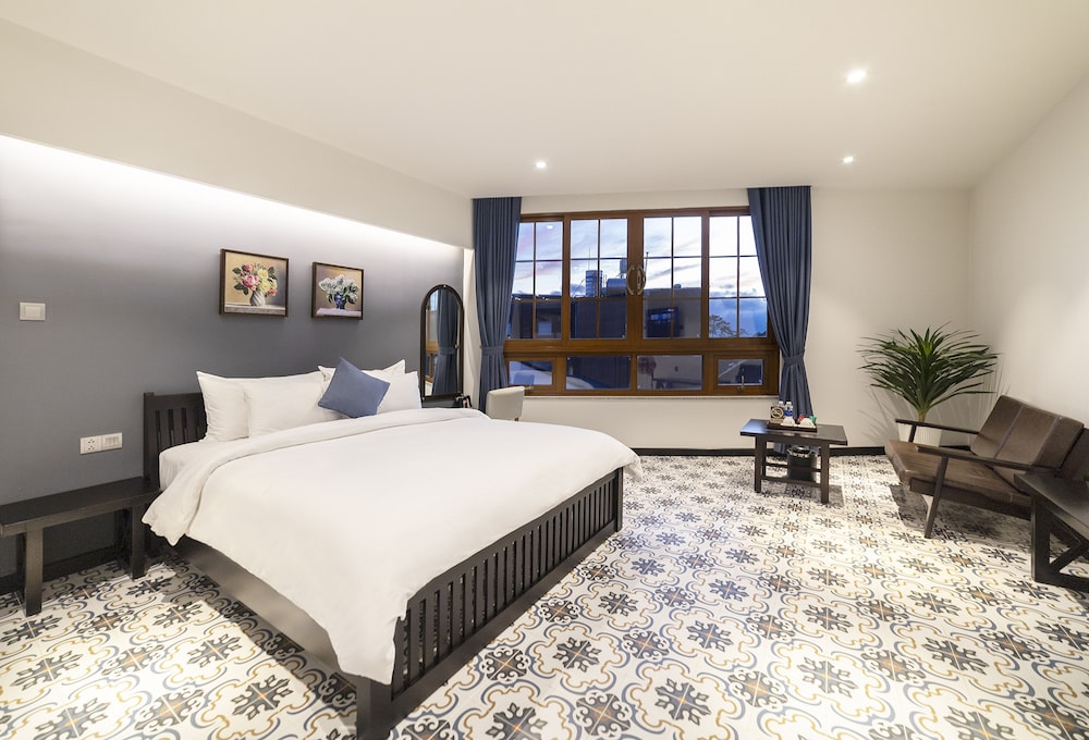 brick house dalat hotel