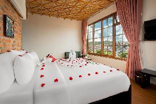 brick house dalat hotel