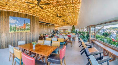 brick house dalat hotel