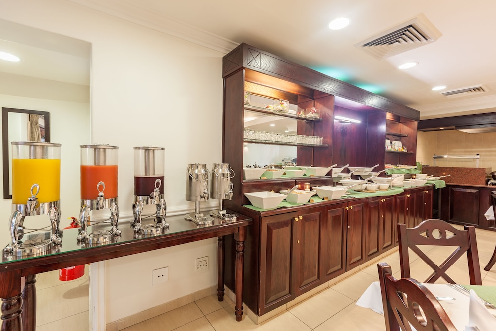 courtyard hotel rosebank