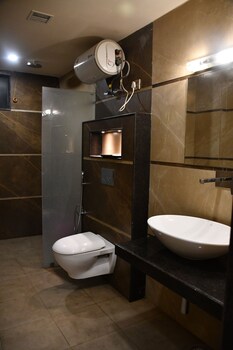 hotel vibharaj palace