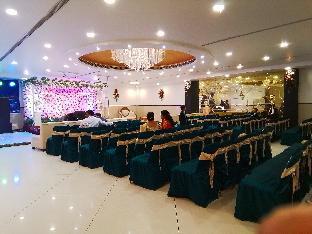 hotel vibharaj palace