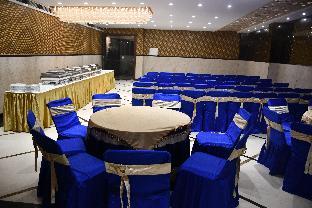 hotel vibharaj palace