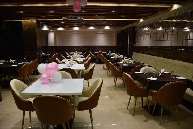 hotel vibharaj palace