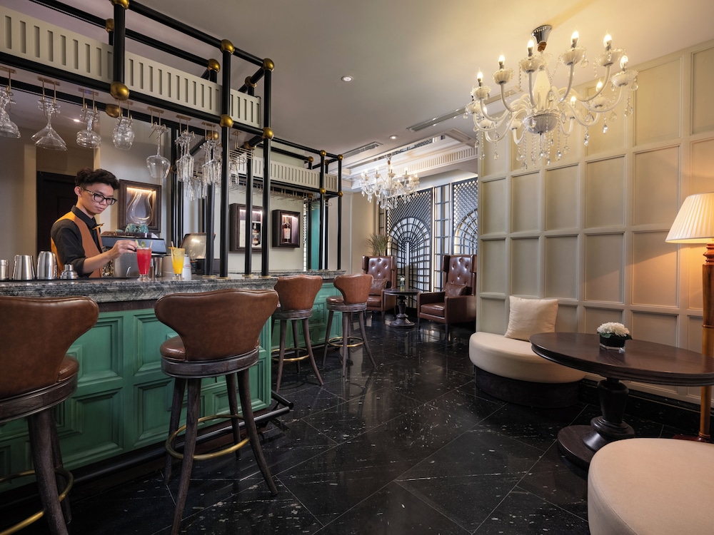 grand hotel du lac hanoi