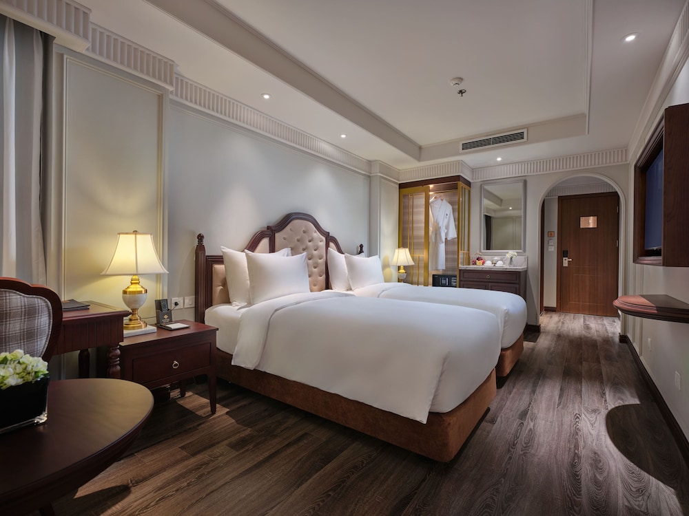 grand hotel du lac hanoi