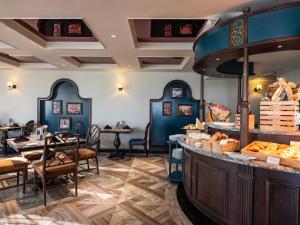 grand hotel du lac hanoi
