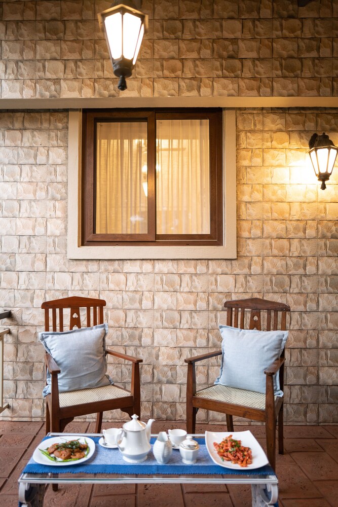 dulwich park view panchgani ama stays and trails