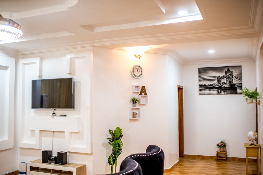 geza luxury apartment