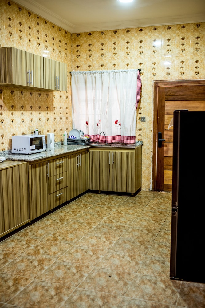 geza luxury apartment