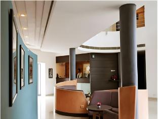 the shiv nautica hotel