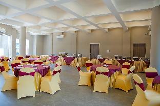 the shiv nautica hotel