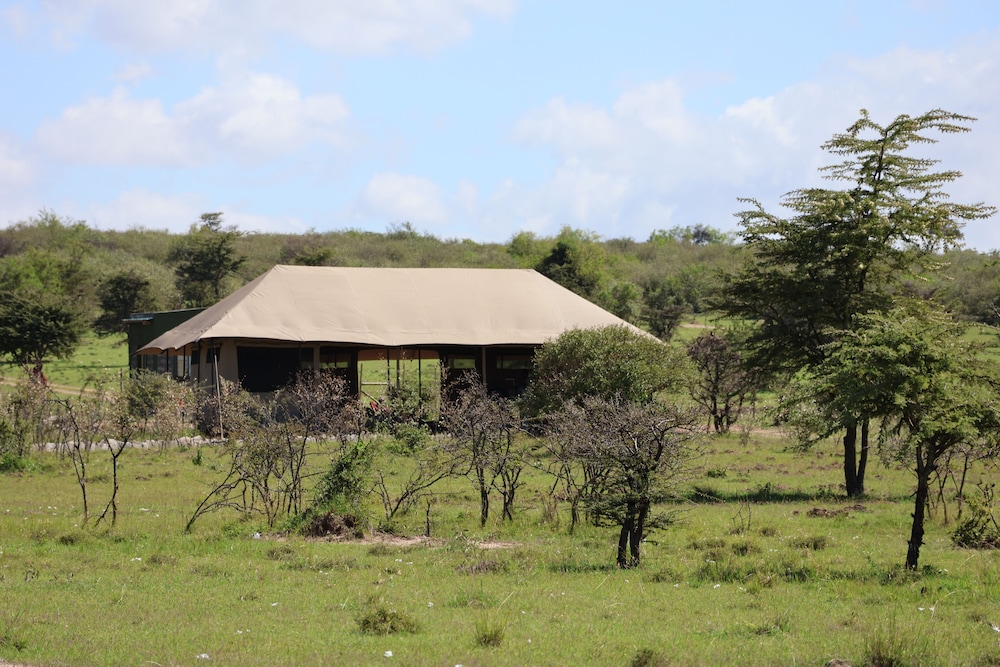 mtito safari camp