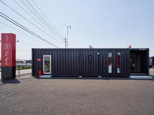 hotel r9 the yard tsu