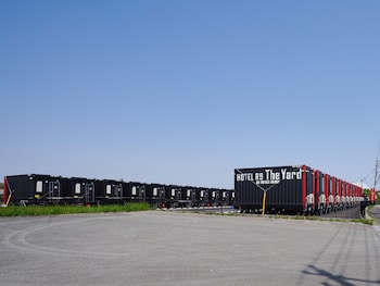 hotel r9 the yard tsu