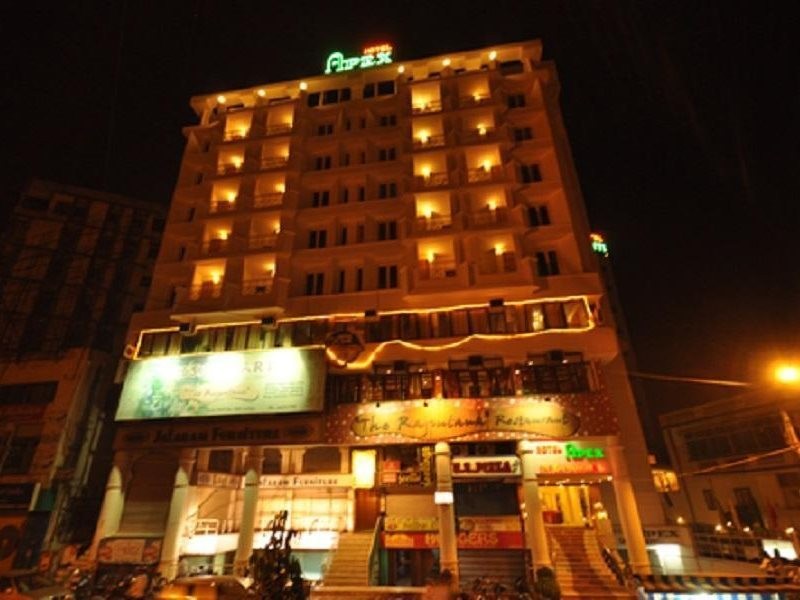 hotel apex international