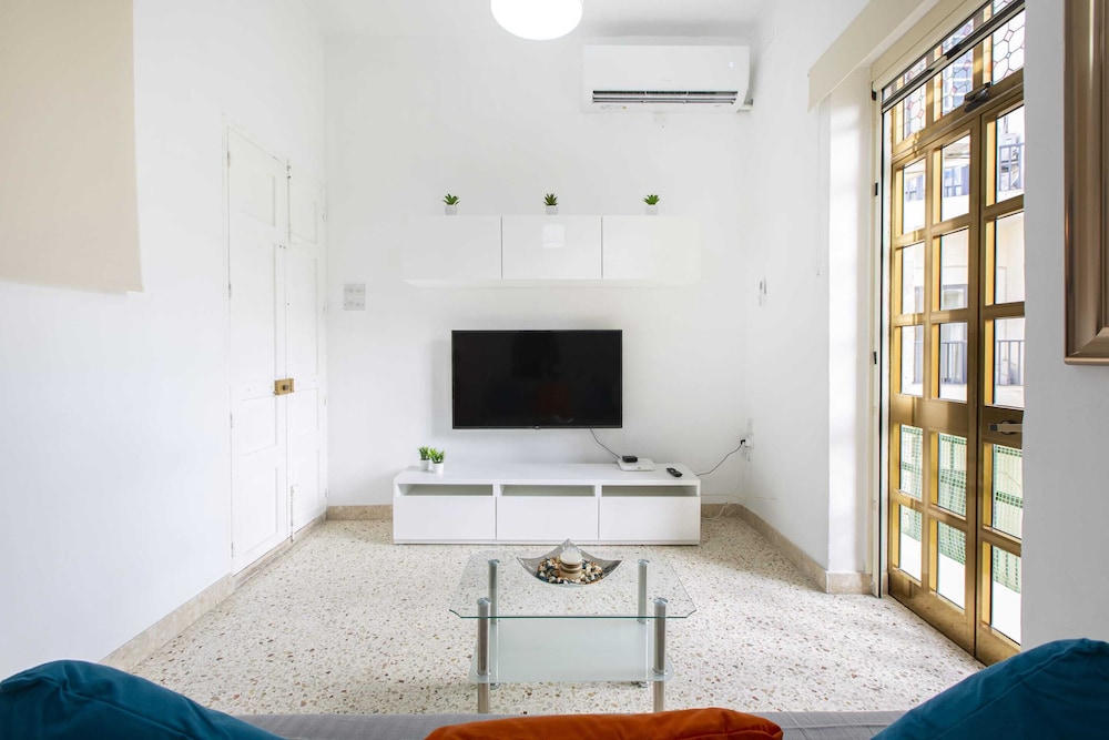 sliema lovely flat hosted by sweetstay