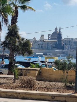sliema lovely flat hosted by sweetstay