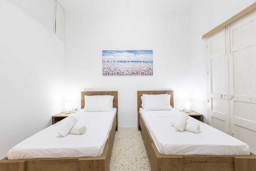 sliema lovely flat hosted by sweetstay