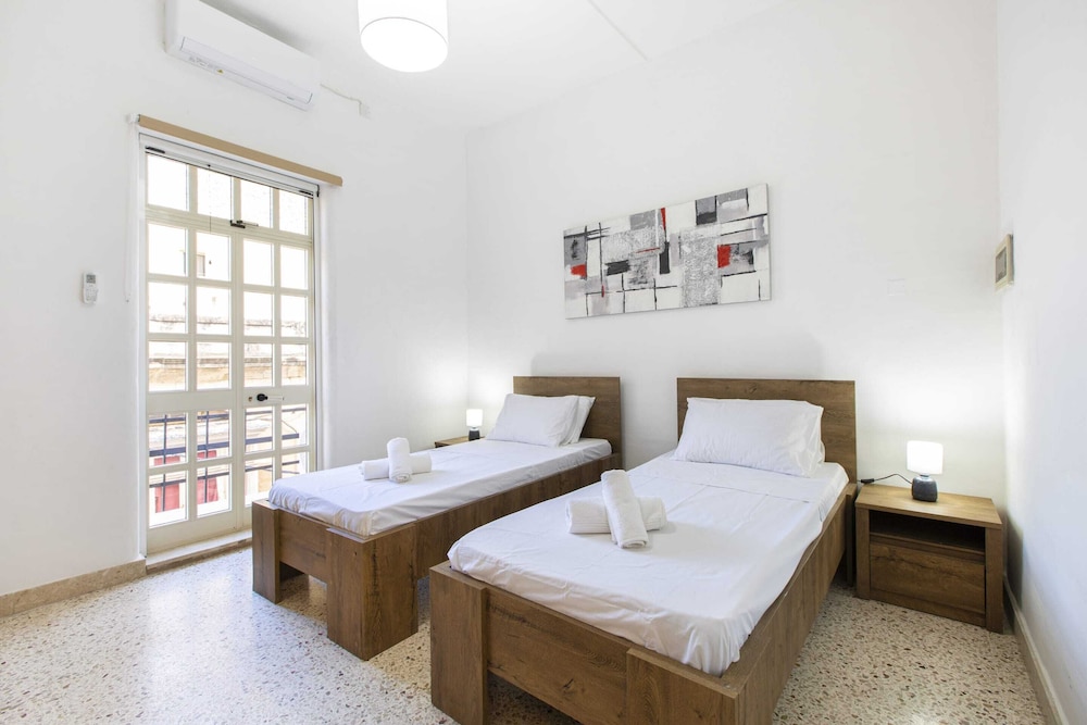 sliema lovely flat hosted by sweetstay