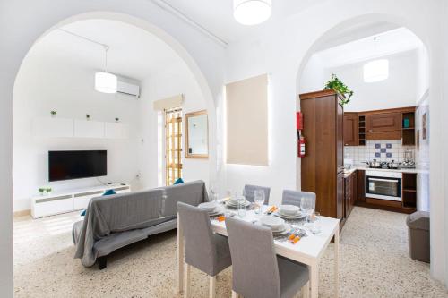 sliema lovely flat hosted by sweetstay