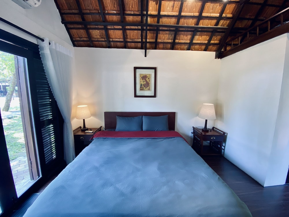 chez vous boutique studio apartment