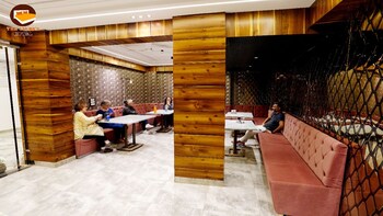 The Yachi's,India>>Rishikesh,2 star