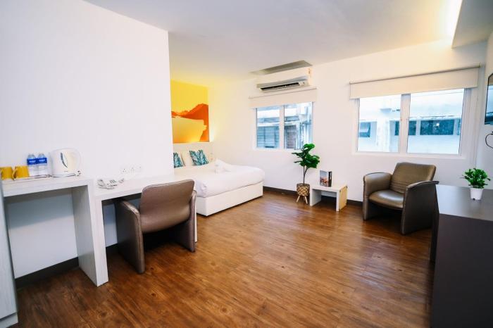 swing and pillows at kl cheras maluri 2