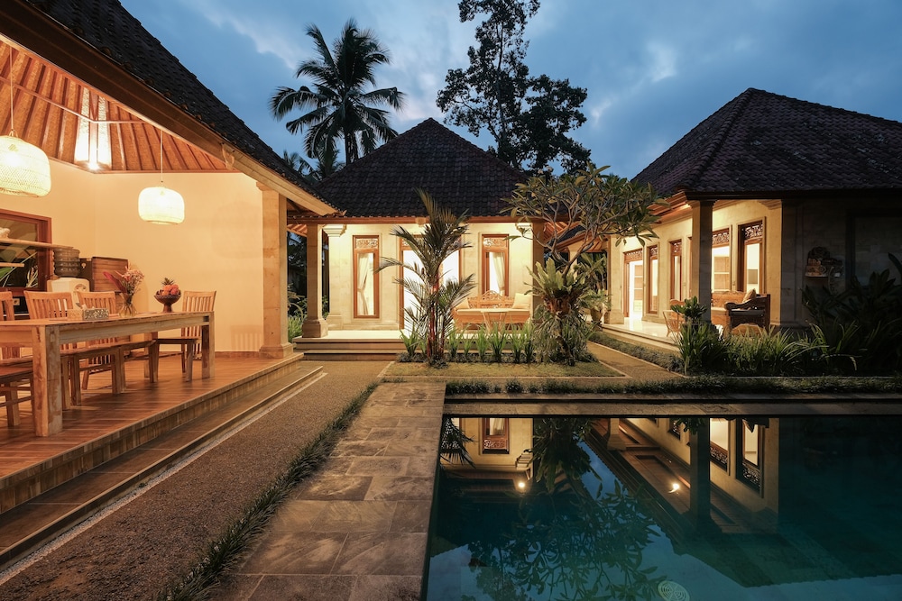 pondok sebali private villa
