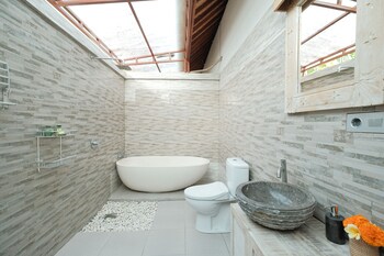 pondok sebali private villa