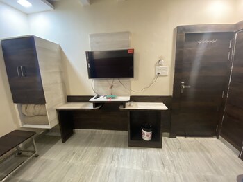 hotel brij residency