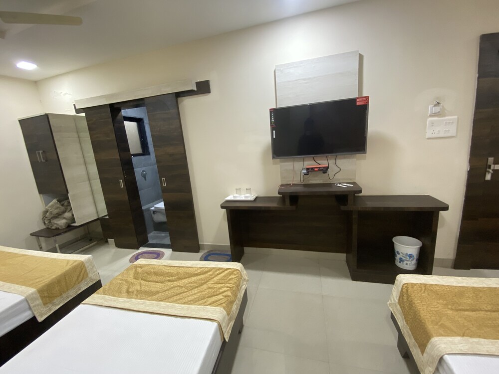 hotel brij residency