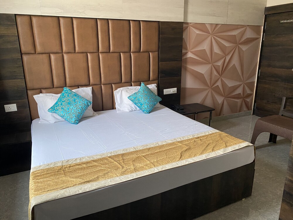 hotel brij residency