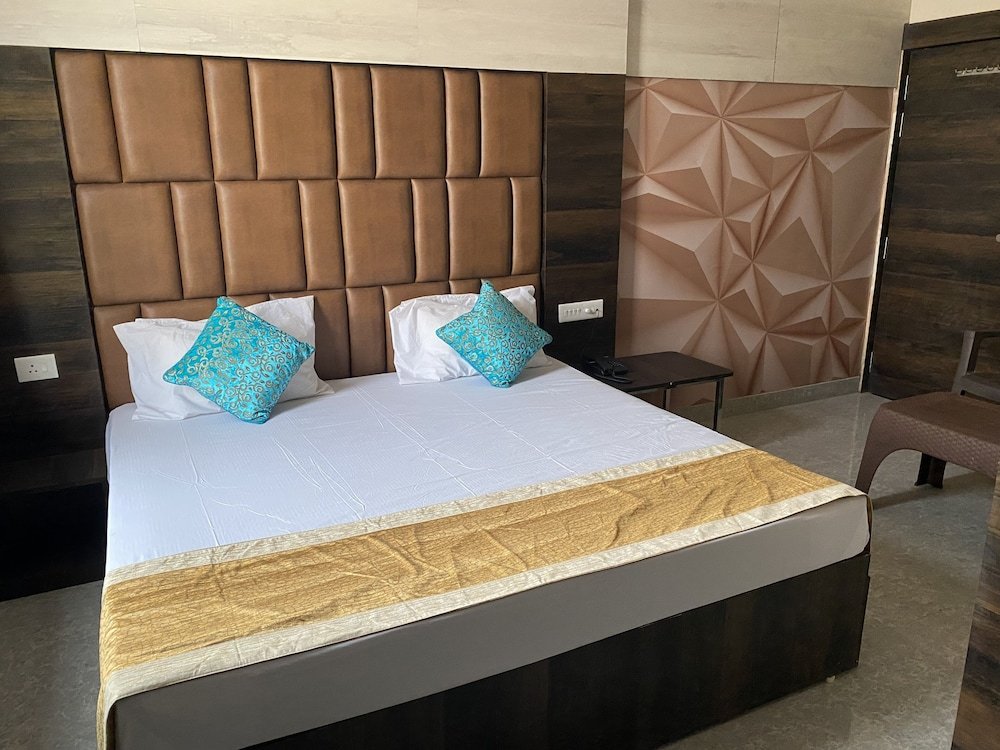 hotel brij residency