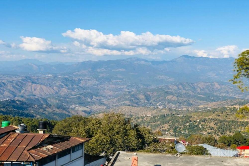 the himalayan vista