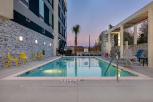 home2 suites by hilton savannah i95 north