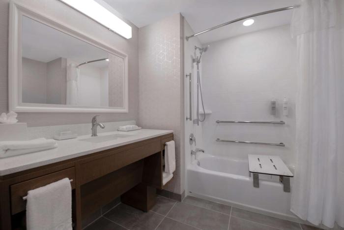 home2 suites by hilton savannah i95 north