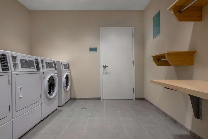 home2 suites by hilton savannah i95 north