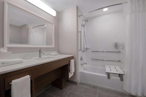 home2 suites by hilton savannah i95 north