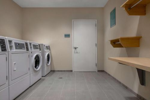 home2 suites by hilton savannah i95 north