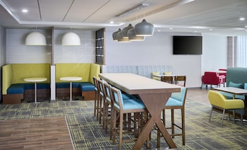 hampton inn by hilton hamilton