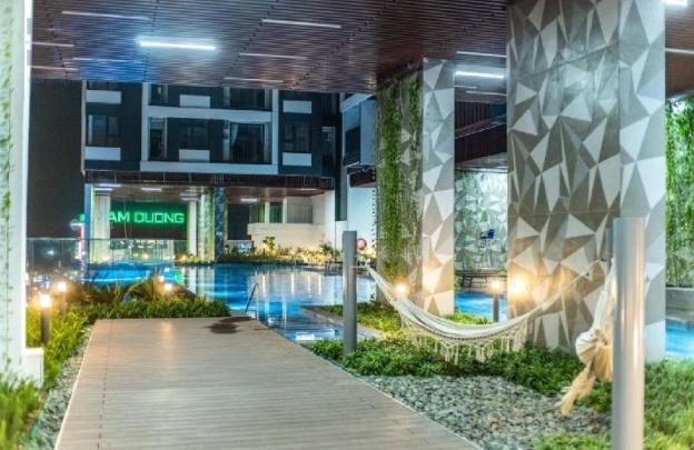 the emerald golf view