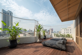 stay plus hotel bangkok