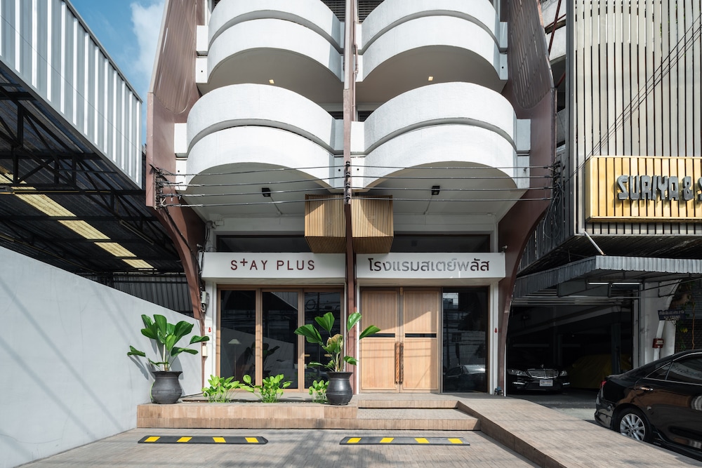 stay plus hotel bangkok