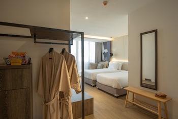 stay plus hotel bangkok