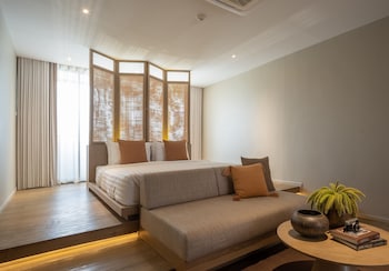 stay plus hotel bangkok