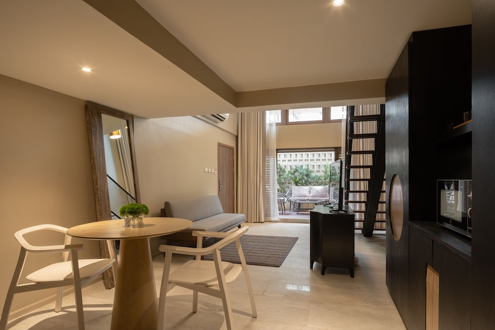 stay plus hotel bangkok